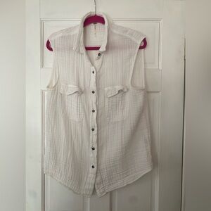 Free People Size M Sleeveless White Button-Up Top #boho #utility #sheer #cotton